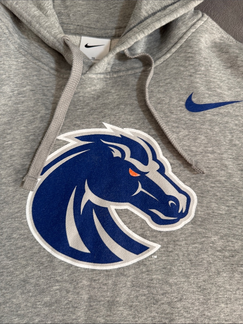 Nike Gray Hoodie with Blue Denver Broncos Logo Sz XL - Picture 2 of 11